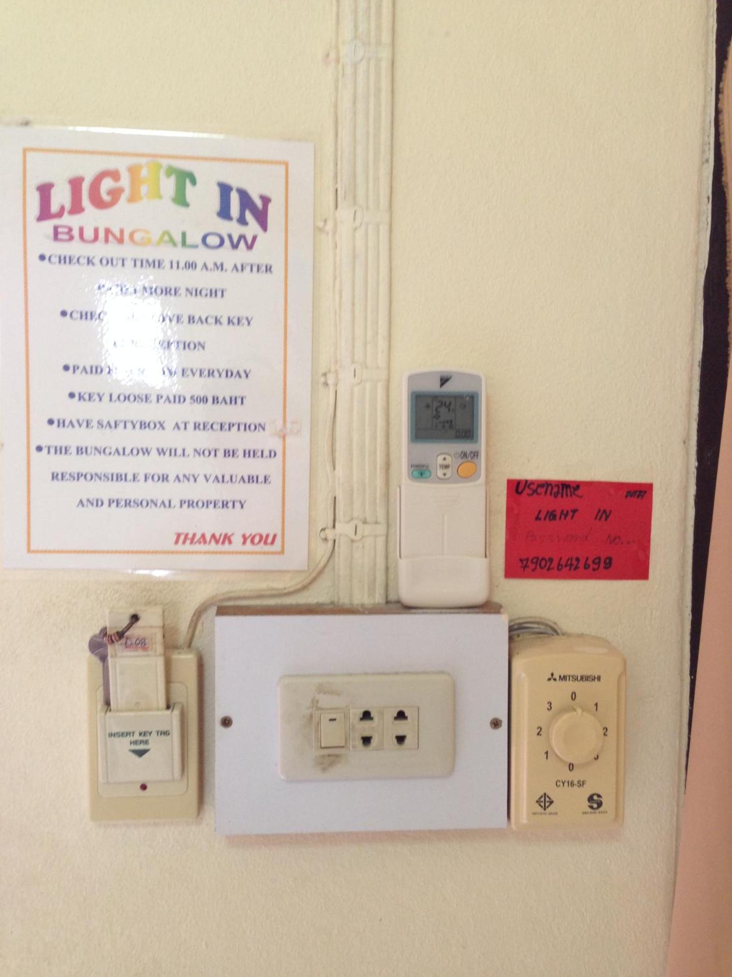 Light In Bungalow Haad Rin Bilik gambar