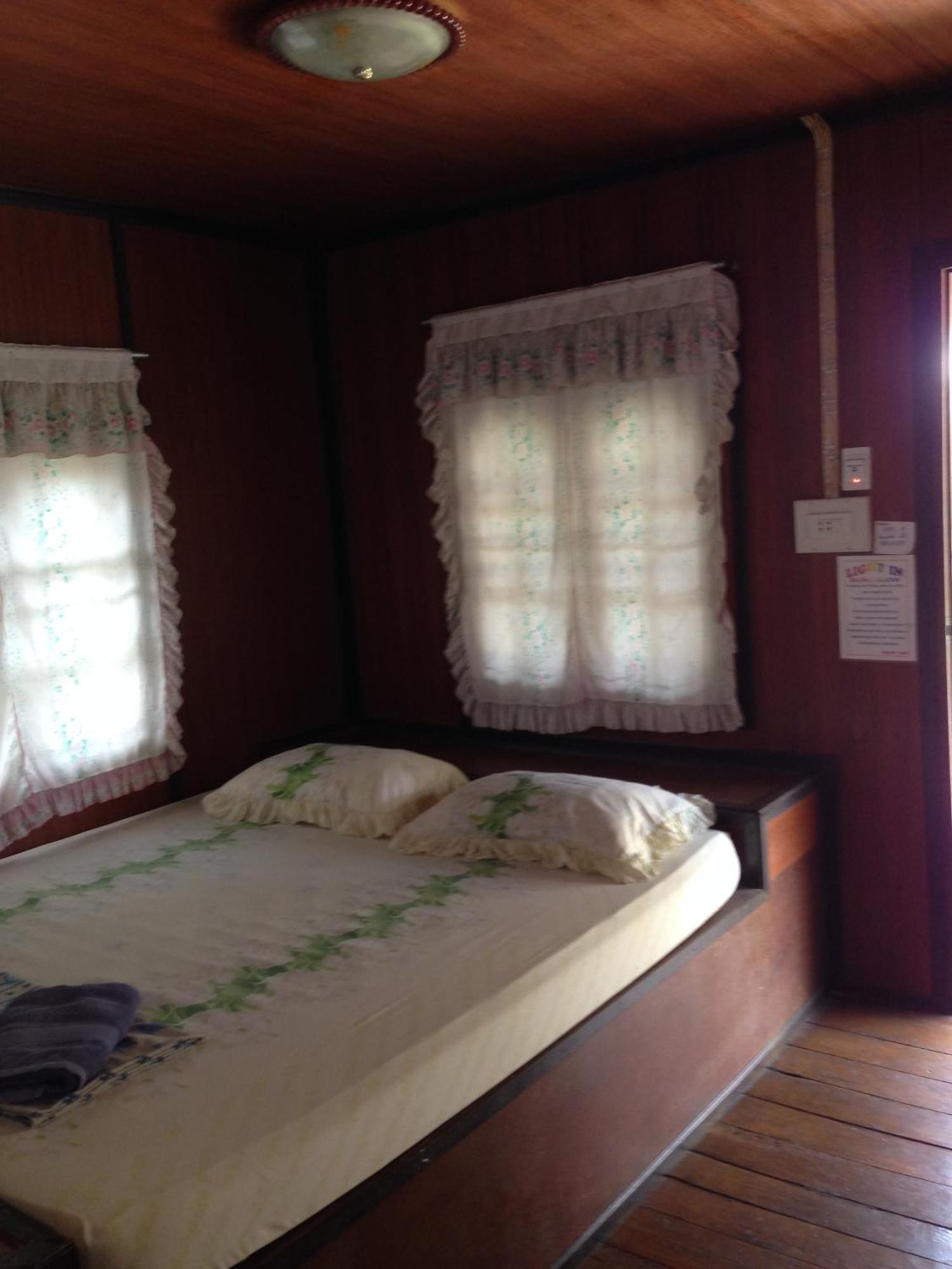 Light In Bungalow Haad Rin Bilik gambar