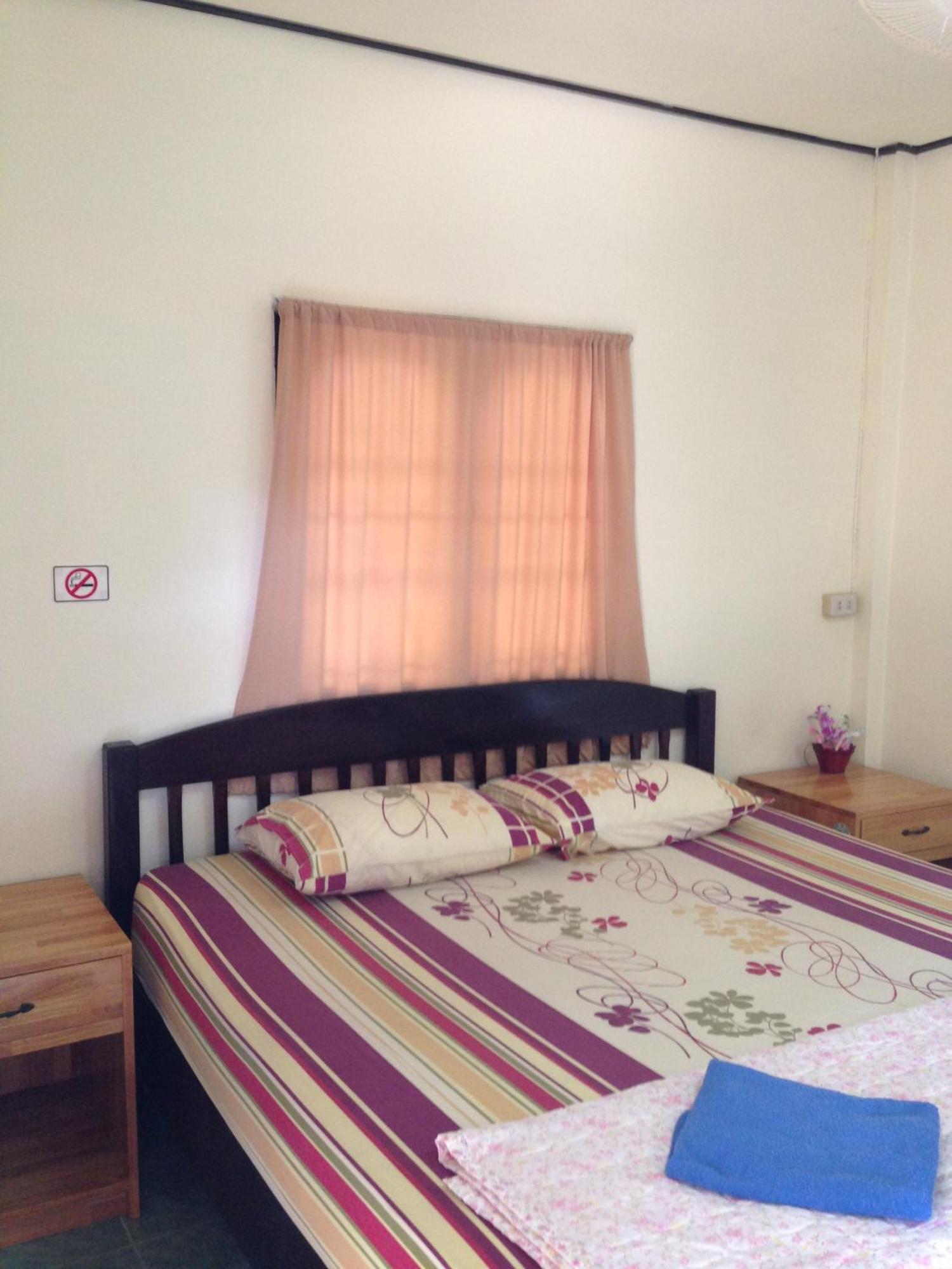 Light In Bungalow Haad Rin Bilik gambar